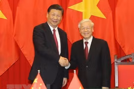 Félicitations des 71 ans de l'établissement des relations diplomatiques Vietnam-Chine