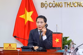 Les États-Unis n'imposent pas de taxes ni de sanctions aux exportations vietnamiennes