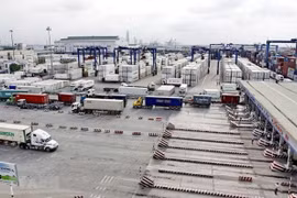 Près de 3 milliards de dollars versés dans les entrepôts et les centres logistiques
