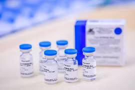 Le Vietnam négocie l’achat de 20 millions de doses de vaccin Sputnik V