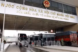 Lao Cai contribue au développement du commerce frontalier Vietnam-Chine