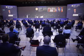 Le Vietnam participe à une table ronde sur les exportations de technologies et d'éducation de Russie