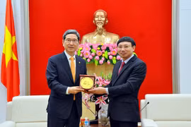 Des députés sud-coréens en visite dans la province de Quang Ninh