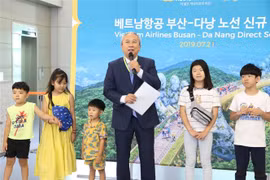 Vietnam Airlines lance la ligne aérienne directe Busan (République de Corée)-Da Nang
