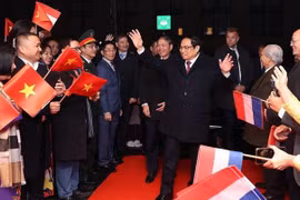 Le Premier ministre Pham Minh Chinh rencontre des Vietnamiens aux Pays-Bas