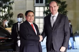 Le Premier ministre Pham Minh Chinh entame sa visite officielle en France