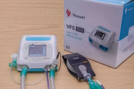 Le Vietnam commence à fabriquer ses propres respirateurs 