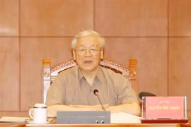 Le SG du Parti et le président Nguyen Phu Trong demande d’accélérer la lutte contre la corruption