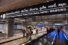 La Thaïlande autorise les étrangers à réclamer des frais médicaux pour le traitement de COVID-19