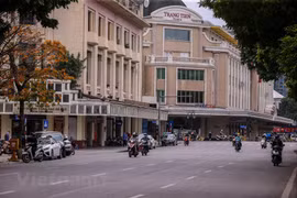 Les rues de Hanoï désertées au milieu des craintes de COVID-19