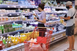 Hausse des ventes au détail de biens et services lors des huit premiers mois 