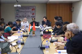Séminaire sur les relations Vietnam-Inde et des empreintes du Président Ho Chi Minh