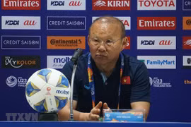 Football : l'entraîneur-chef Park Hang-seo accepte une sanction infligée par l'AFC
