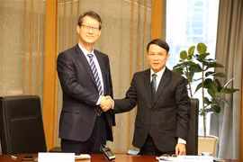 L’agence de presse sud-coréenne YONHAP félicite la VNA