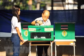 Thaïlande: Nouvelle élection dans cinq provinces
