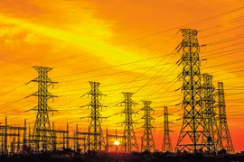 La ligne de 500 kV Nord-Sud - circuit 3 continue à "écrire l'épopée"