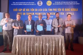 La cérémonie de signature d'un protocole de coopération entre Phu Yen et l'État du Kerala (Inde). Photo : VNA
