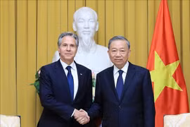 Le président To Lam reçoit le secrétaire d'État américain venu rendre hommage au SG Nguyen Phu Trong