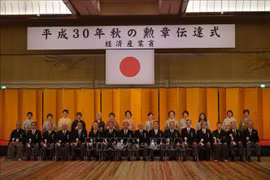 Le président de l'Association des Vietnamiens au Japon reçoit l'Ordre du Soleil Levant 