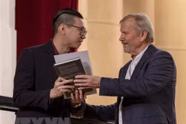 Un étudiant vietnamien remporte le prix au Festival russe de la musique