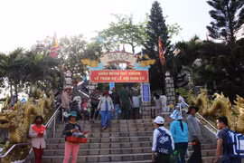 Ba Ria-Vung Tau : Le festival de Dinh Co accueille des dizaines de milliers de touristes