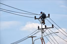 L'Indonésie vise un taux d'électrification de 100% d'ici 2020