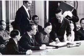Un séminaire scientifique sur les Accords de Paris à Hanoï 