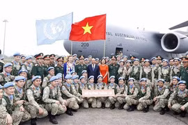 Le président à la cérémonie de départ des forces vietnamiennes de maintien de la paix de l’ONU