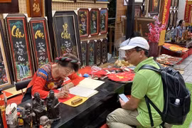 Marché de la calligraphie du Têt à Ho Chi Minh-Ville