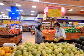 Covid-19: Hanoï prépare des plans de distribution alimentaire pour parer à toute éventualité