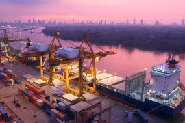 L'ASEAN travaille à stimuler le commerce pour faire face à la crise du COVID-19