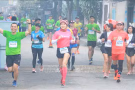 Plus de 4.500 coureurs au VnExpress Marathon Hue 2020 