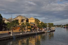 COVID-19: port de masque obligatoire dans la ville de Hôi An