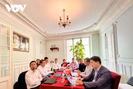 Atelier sur des défis énergétiques en Europe et au Vietnam à Paris