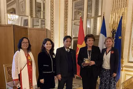La France prête à travailler avec le Vietnam pour restaurer des vestiges de l'architecture coloniale