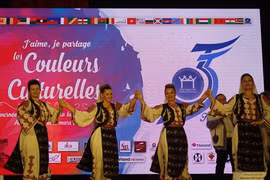 Francophonie: À Hanoi, des goûts et des couleurs culturelles