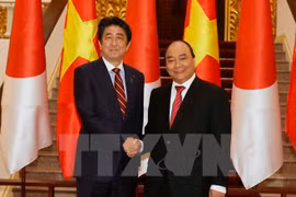  Entretien Nguyen Xuan Phuc – Shinzo Abe