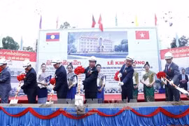 Un lycée cadeau du leader du PCV mis en chantier au Laos