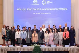 APEC: clôture du Forum des femmes et de l’économie à Hue