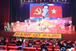 Le Vietnam célèbre le 110e anniversaire de l’ex-secrétaire général Lê Duân