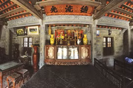 À Ninh Binh, une maison en pierre centenaire qui ne laisse pas de marbre