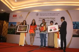 Remise des prix du concours de photos sur le patrimoine du Vietnam 2017