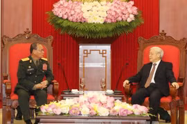 Pour dynamiser les relations de coopération entre les deux armées Vietnam-Laos