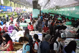 Au Vietnam, des fêtes du livre pour développer la lecture pour tous