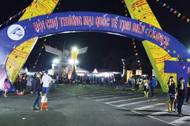 Ouverture de la foire commerciale internationale Tinh Bien-An Giang 2019