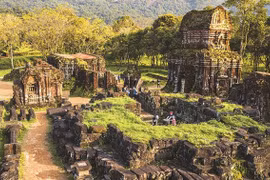 À la découverte du sanctuaire de My Son, patrimoine culturel mondial 
