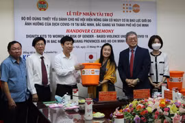 Le FNUAP offre une assistance aux femmes et filles vietnamiennes dans des foyers épidémiques