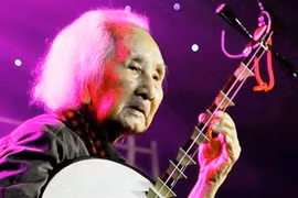 Nguyên Vinh Bao, un amour centenaire pour la musique