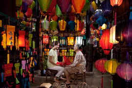 Des lanternes de Hoi An "illuminent" la page d'accueil de Google