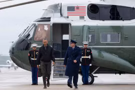 Barack Obama quitte les Etats-Unis pour une tournée en Asie